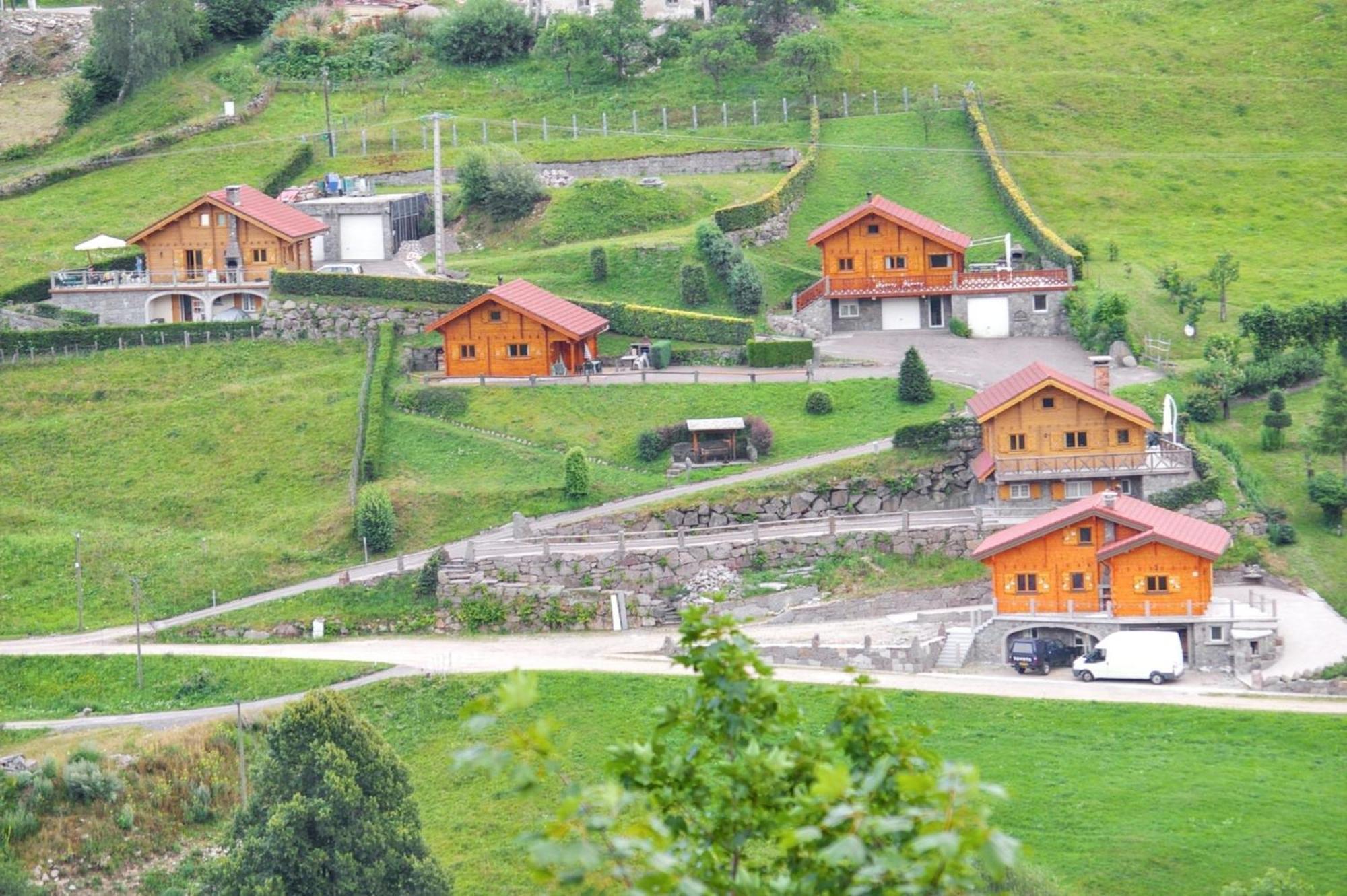 Chalet Charmant A La Bresse Avec Terrasse Et Jardin Cloture Экстерьер фото